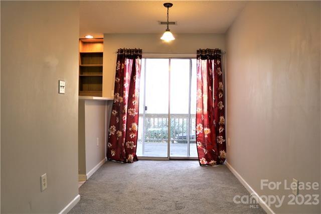 Building Photo - 12414 Bluestem Ln