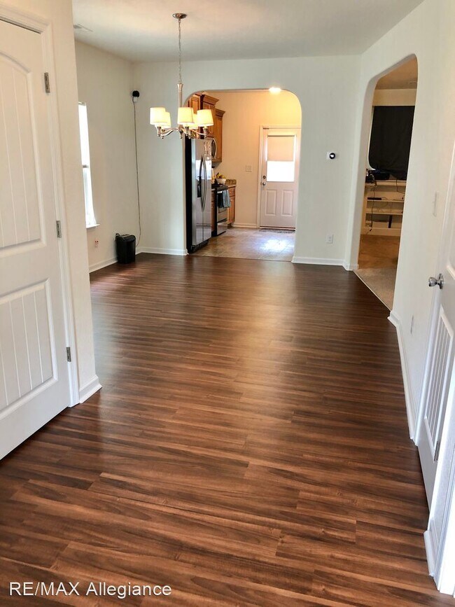 Foto del edificio - 4 br, 3 bath House - 4126A 3RD STREET