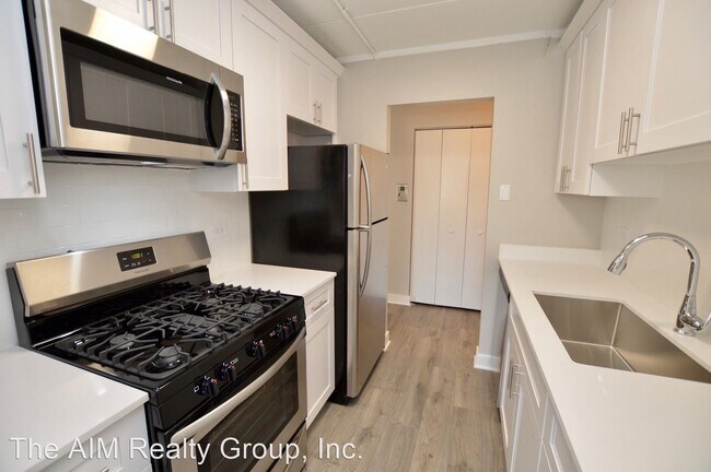 Foto del edificio - 5133 Washington St