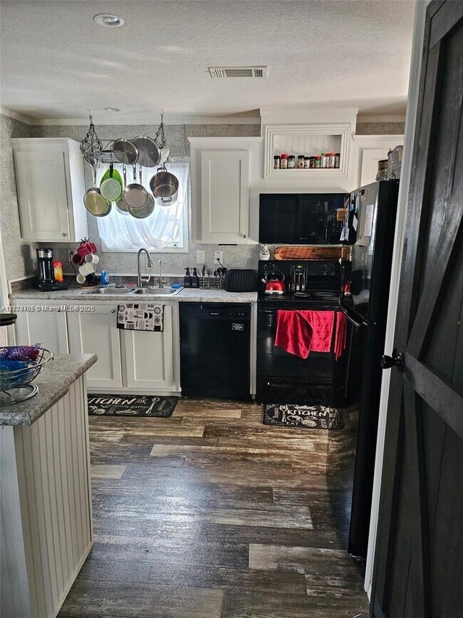 Foto del edificio - 2934 SW 174th Ave
