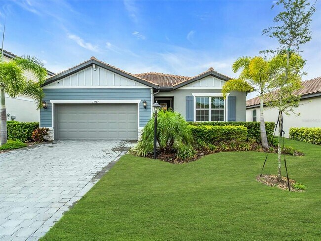 Building Photo - 13707 Green Hammock Pl