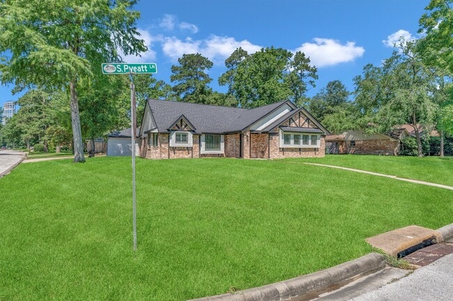 Building Photo - 27013 S Pyeatt Ln