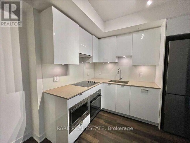 Photo du bâtiment - 195 Redpath Ave