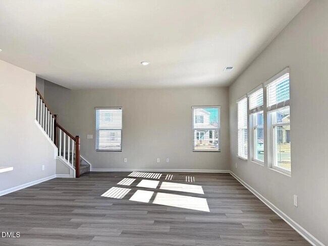 Foto del edificio - 180 White Birch Ln