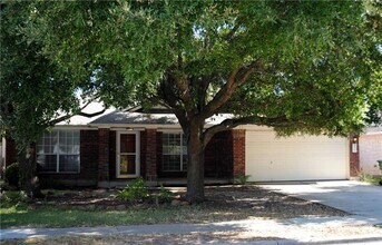 Building Photo - 3727 Cheyenne St