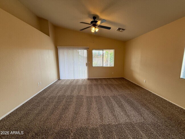 Foto del edificio - 13601 N 129th Dr
