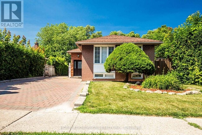 Building Photo - 1366 Poprad Ave