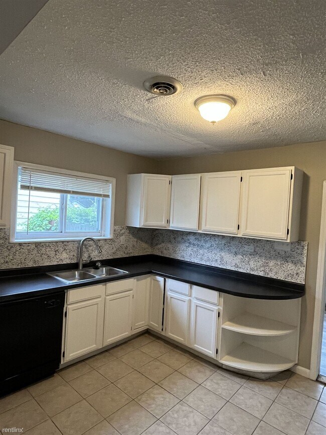 Building Photo - 2 br, 1 bath House - 5215 Gateshead St