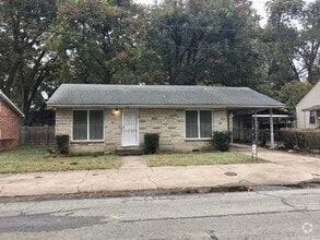 Building Photo - 306 Olive St