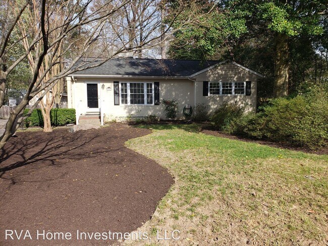 Building Photo - 3 br, 1 bath House - 8209 Hood Drive