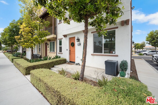 Building Photo - 12035 Sproul St