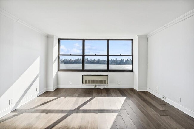 Foto del edificio - 7004 JFK Blvd E