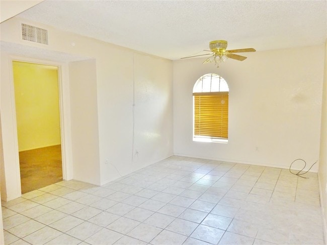 Building Photo - 2490 W Yowell Ct