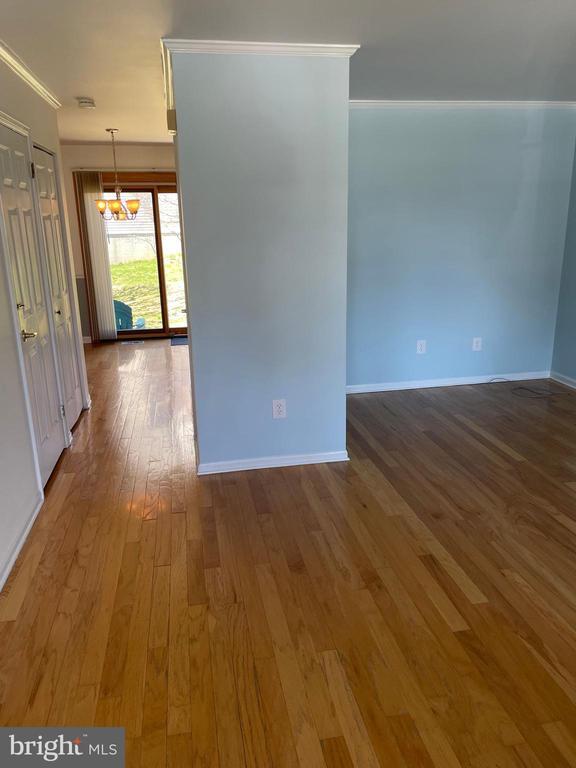 Foto del edificio - 105 Bradbury Rd