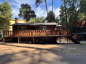 Building Photo - 10048 Canyon Rd