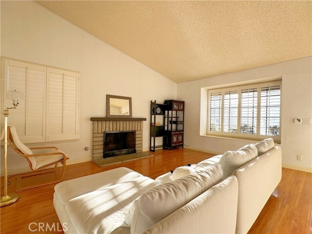 Building Photo - 8 Meadow View Dr