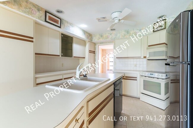 Foto del edificio - 534 Warwick Ln