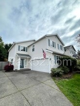 Building Photo - 2632 Meyer St