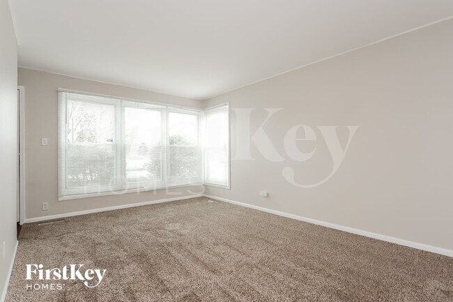 Foto del edificio - 4600 W 79th Pl