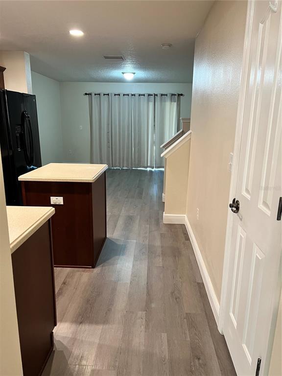 Foto del edificio - 8112 Silent Creek Dr