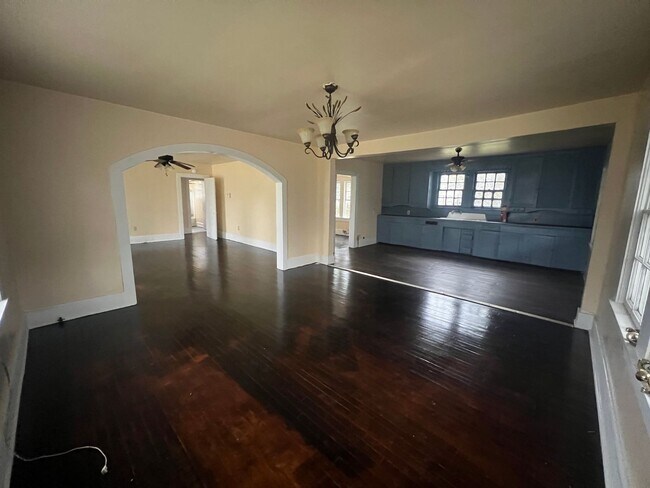 Foto del edificio - 3-bedroom, 1-bath home available in Opelousas