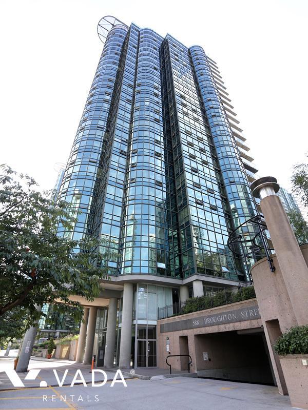 Primary Photo - Harbourside Park Coal Harbour Apartment Re...