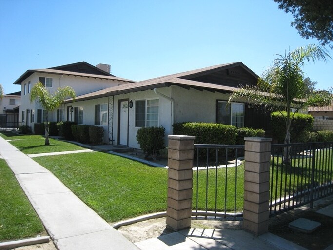 Building Photo - 1255 W Oakland Ave