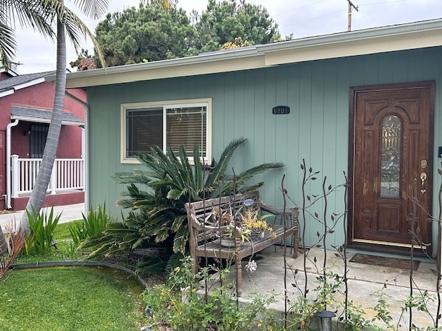Building Photo - 5701 E Los Arcos St