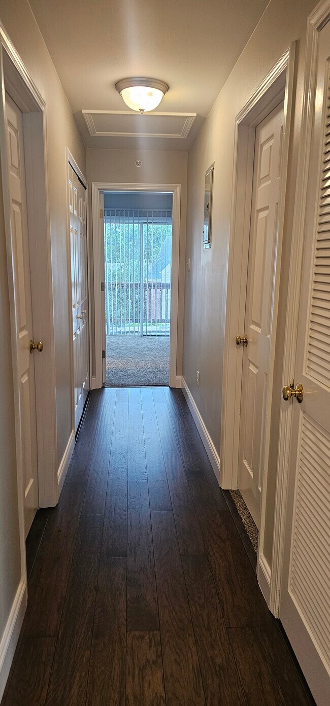 Foto del edificio - 145 Timber Creek Dr