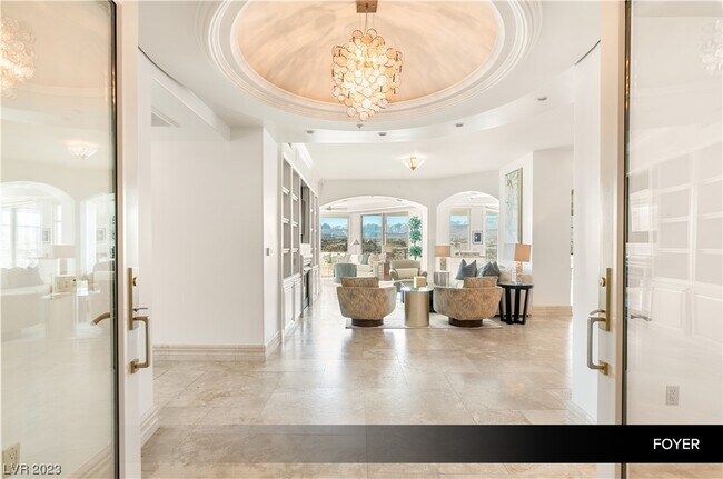 Foto del edificio - 9103 Alta Dr