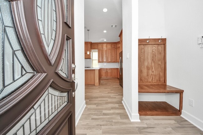 Foto del edificio - 8304 S Breeze Dr