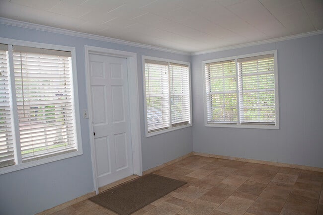 Foto del edificio - 419 43rd St