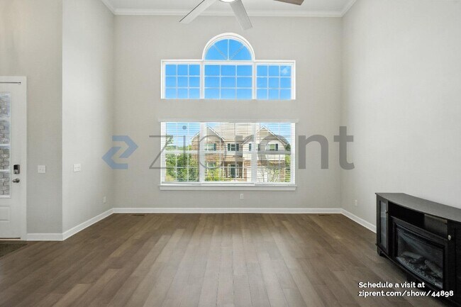 Building Photo - 288 Blackpool Drive