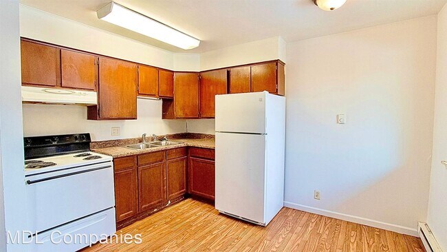 Foto del edificio - 1410 S Center Rd