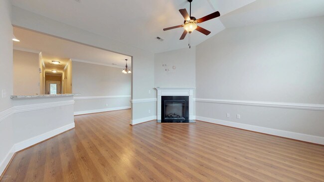 Building Photo - 3800 Nantucket Rd