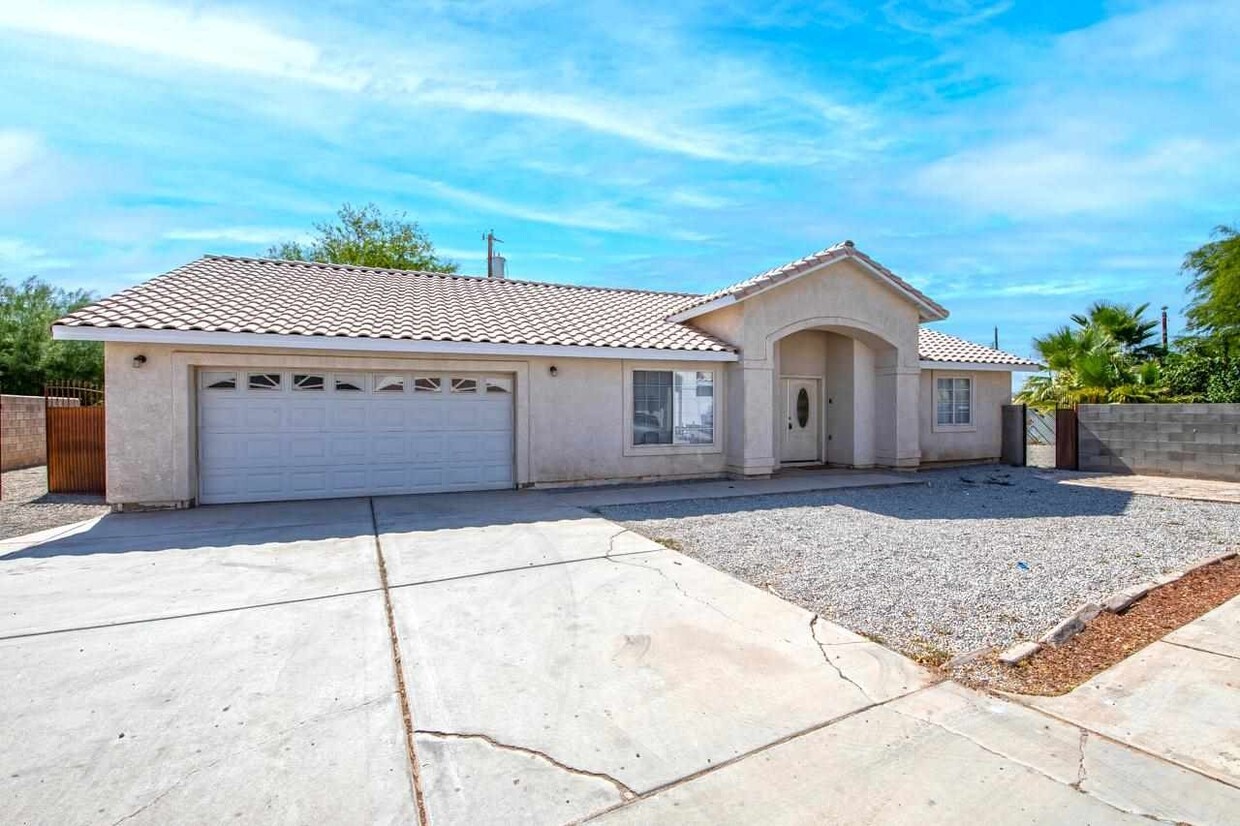 3762 W 12th St, Yuma, AZ 85364 House Rental in Yuma, AZ