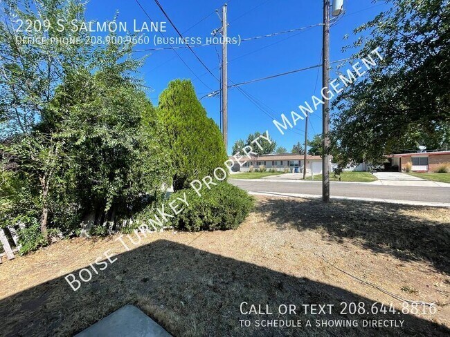 Building Photo - 2209 S Salmon Ln