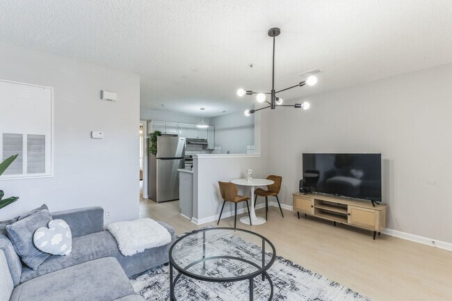 Foto del edificio - 3516 Carlson Bay Ct