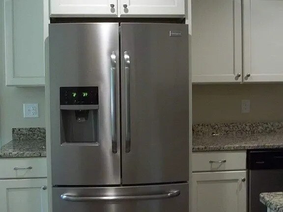Foto del edificio - 235 Fairfield Ln