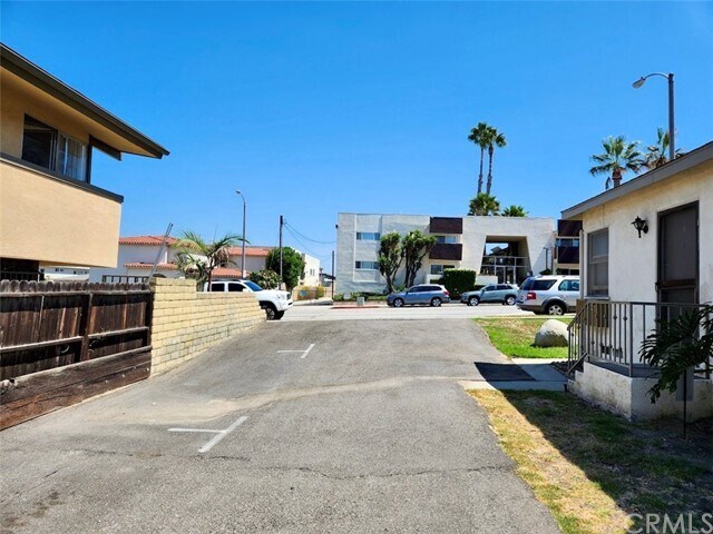 Building Photo - 26027 Narbonne Ave