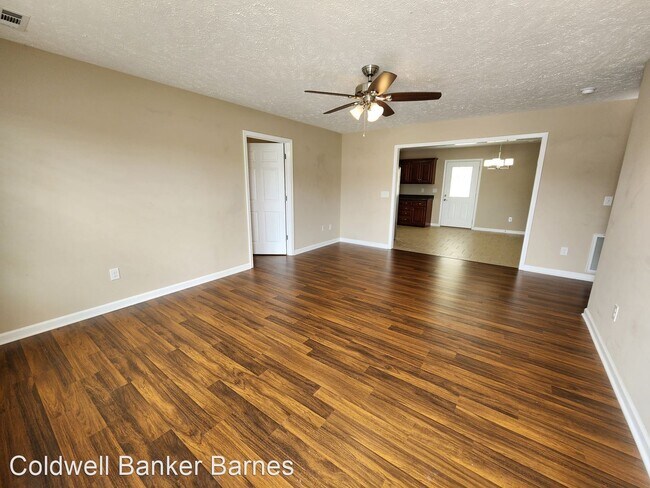Building Photo - 3 br, 2 bath House - 395 Hendrixson Dr.