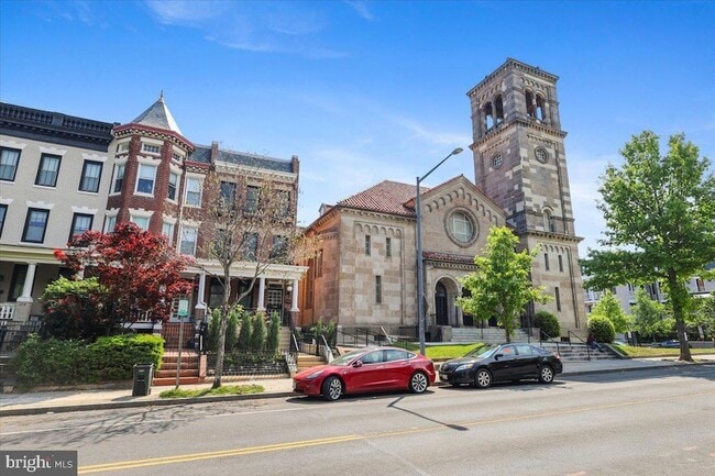 Building Photo - 2715 13th St NW