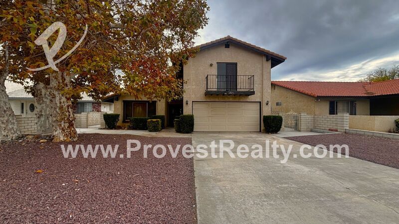 Foto principal - 12845 Amberwood Ln