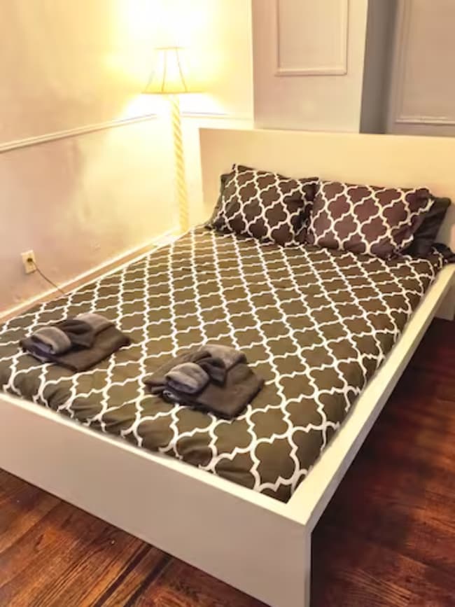 Bedroom - 145 Van Buren St