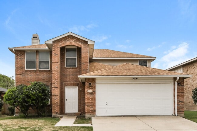 Building Photo - 1824 Lariat Dr