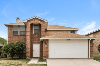 Building Photo - 1824 Lariat Dr