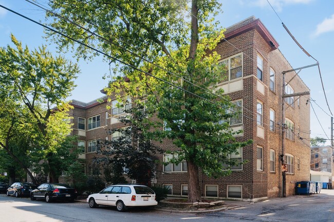 Building Photo - 1243 W Rosemont Ave