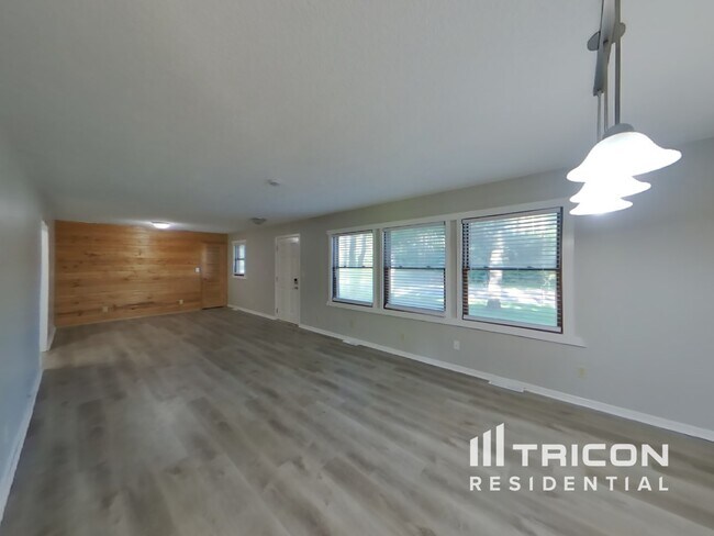 Foto del edificio - 1543 8th St SE