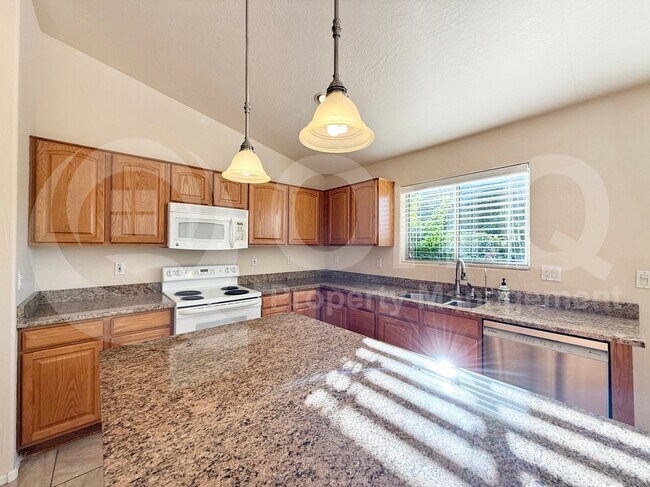 Foto del edificio - 4548 E Mark Ln