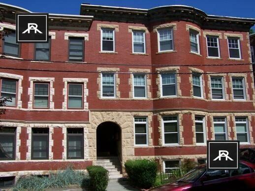 Photo - 4 bedroom in Brookline MA 02446 Apartment